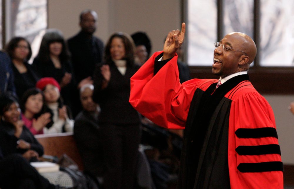 Raphael Warnock has done it. Adam Hamilton wants to follow as a pastor-US senator