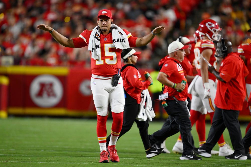 Chiefs QB Patrick Mahomes appears on track to start Week 1 against the Denver Broncos