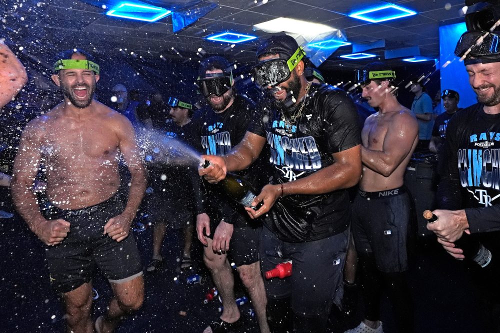 Resetting the AL and NL postseason races with 2 weeks left in the regular season