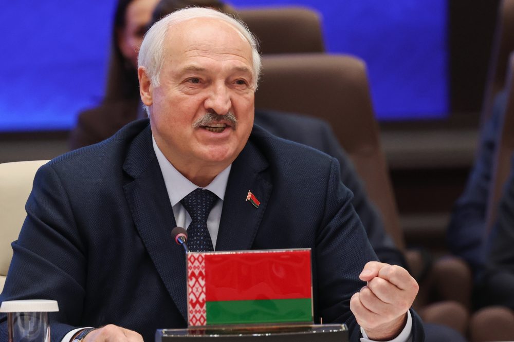 Belarus’ authoritarian leader meets US envoy to push for lifting sanctions