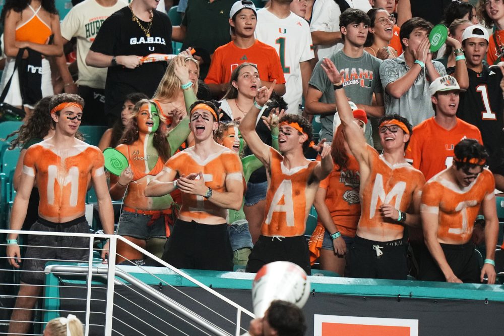 Miami Hurricanes going back to Nike in deal that will exceed $200M, AP source says