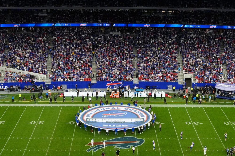 Fireworks, 2 anthems and a full house: Bills host Lions in 1st regular-season game at new stadium