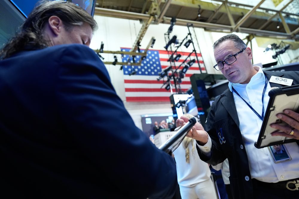 Wall Street week ahead: housing market, unemployment updates