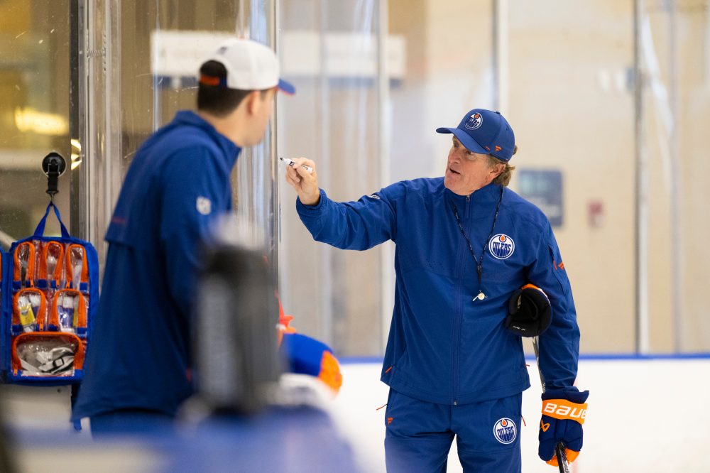 Mike Babcock is back in the NHL as the Oilers and four other teams make coaching changes
