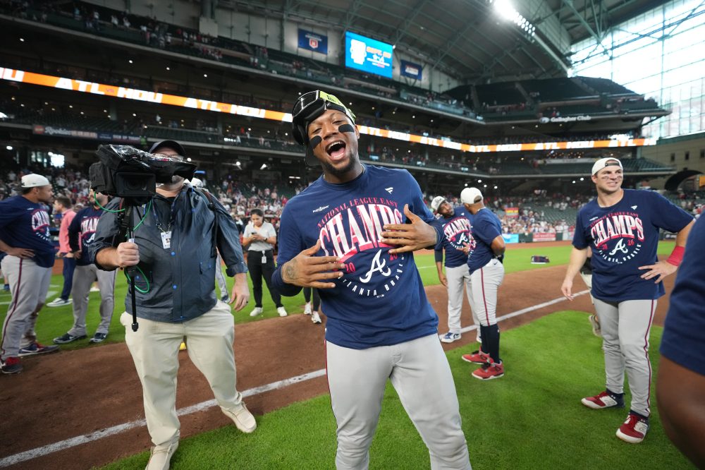 Braves’ star Acuña day-to-day after fouling ball off left leg