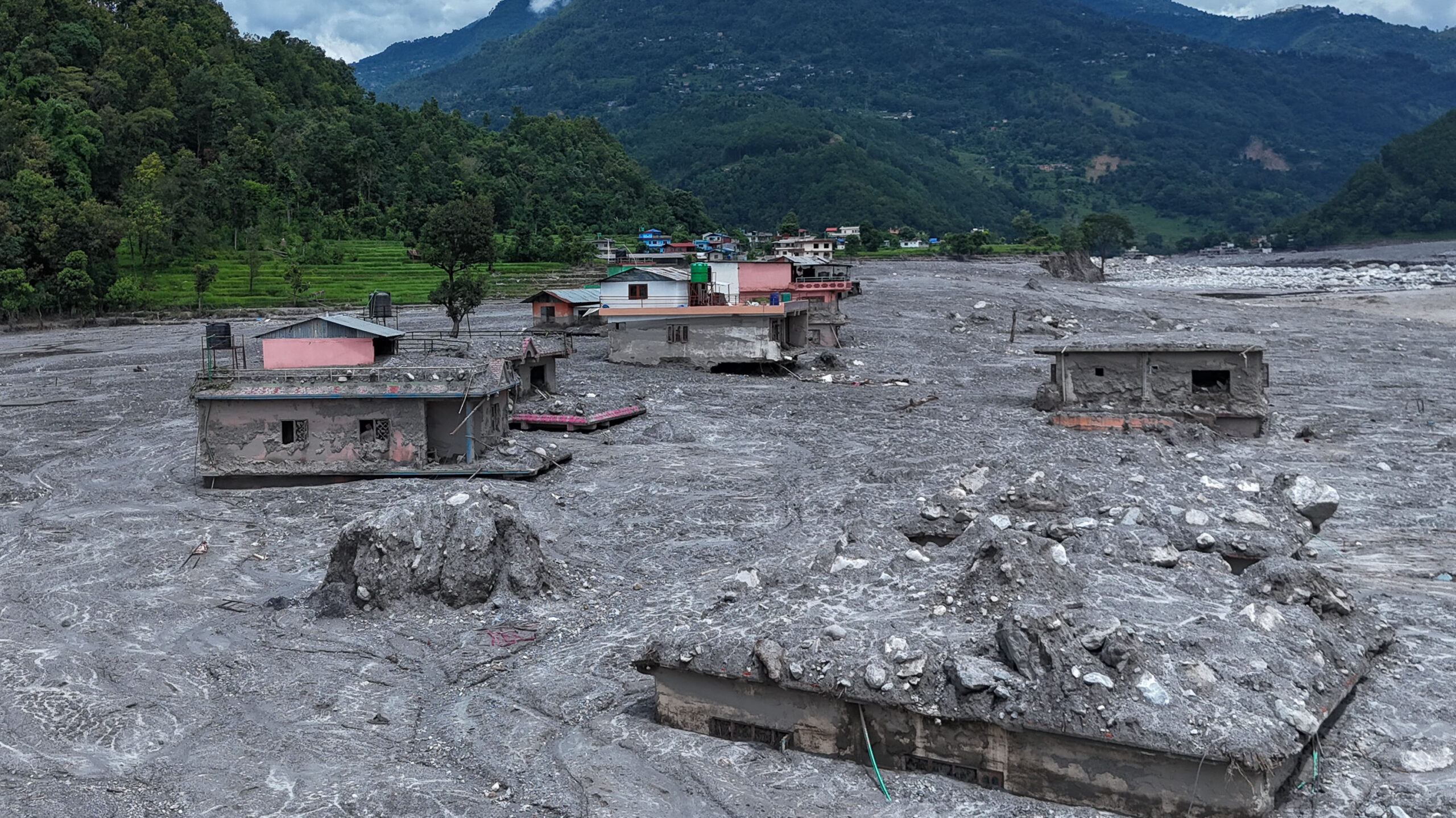 Nepal floods death toll climbs to 1,252 as rescue efforts continue